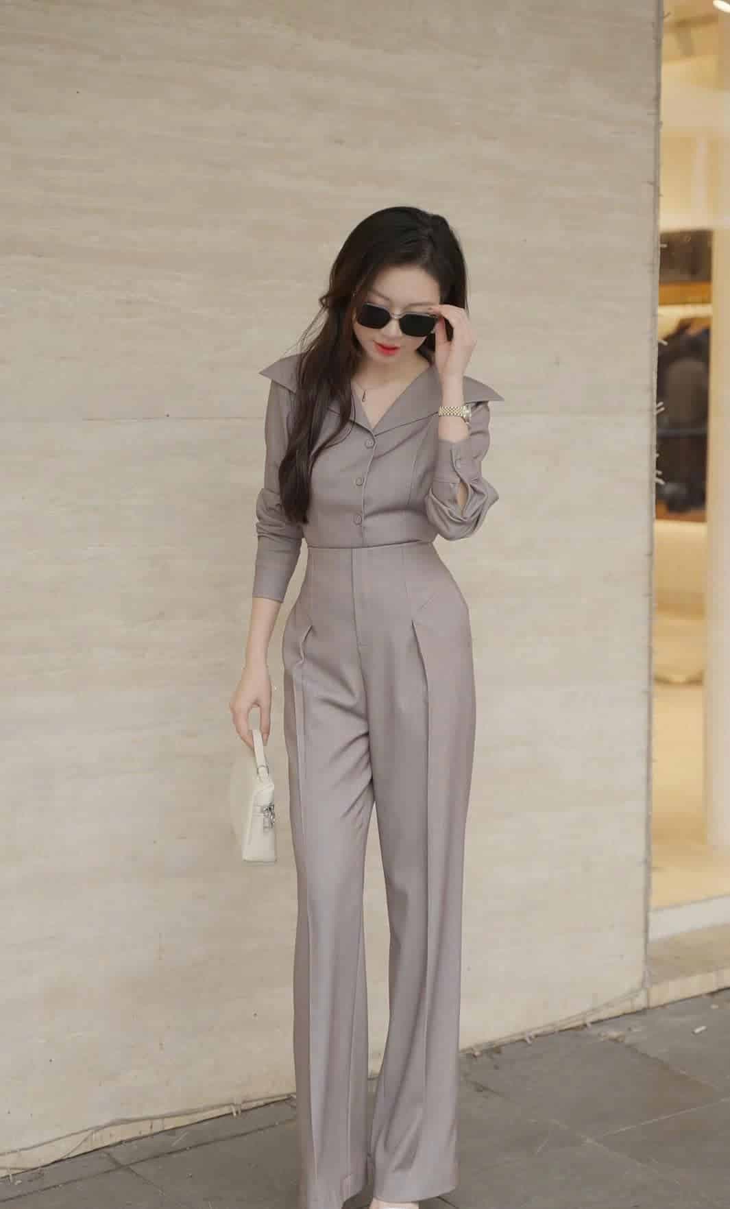 Quần ống rộng cạp cao dáng suông